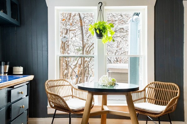 Dining - Historical Victorian Cottage in Heart of Old Town Park City+Salt Water Hot Tub 2b/1b (Park City)