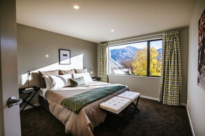 4 habitaciones, tabla de planchar con plancha y wifi gratis 