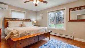 3 chambres, fer et planche à repasser, accès Internet, draps fournis