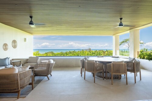 BEACH ACCESS. 4BR Ocean View Punta Mita, Pool, Golf Cart, Breakfast, Gym