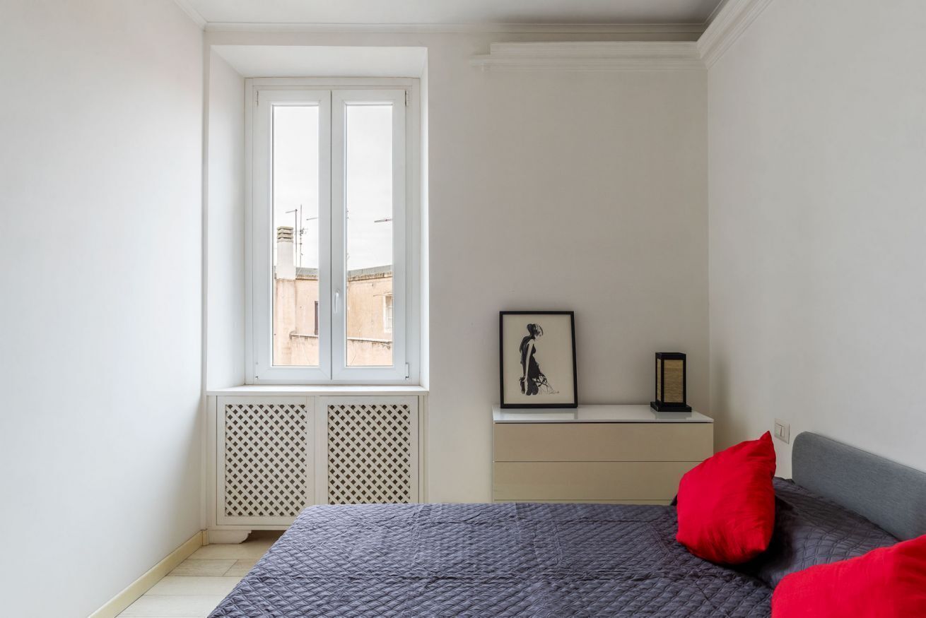 1 habitación, escritorio, tabla de planchar con plancha y wifi 
