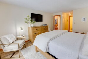 2 bedrooms, WiFi, bed sheets