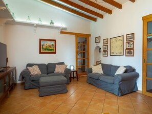 TV - Can Roca - Magnificent rustic finca in Costitx (Costitx)