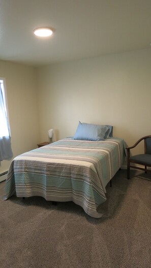 2 quartos, ferros/tábuas de passar roupa, Wi-Fi de cortesia