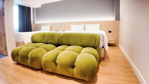 Free WiFi - V1 BOUTIQUE HOTEL (Kanchanaburi)