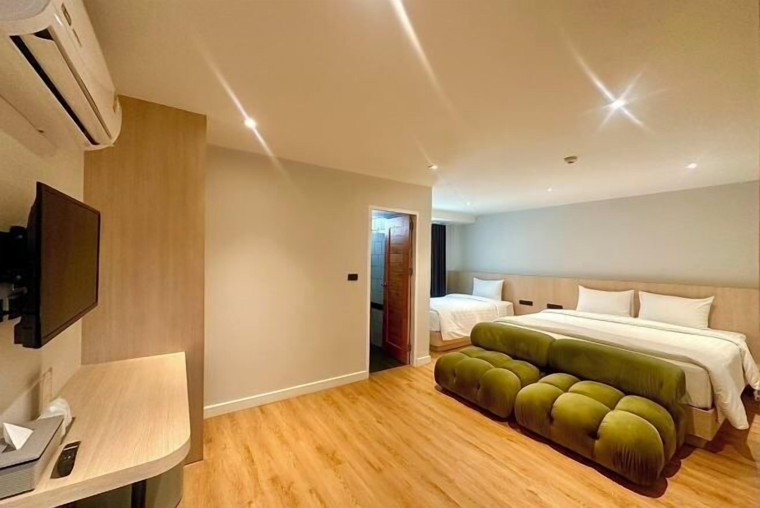 Articles gratuits dans le mini-bar, Wi-Fi gratuit