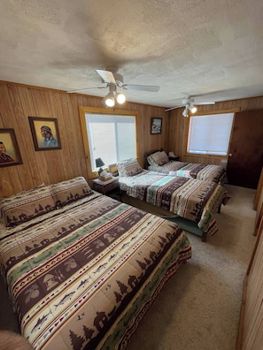 6 bedrooms, iron/ironing board, free WiFi, bed sheets