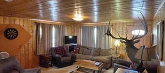 Secluded Colorado Ranch on 140 Acres Near Salida