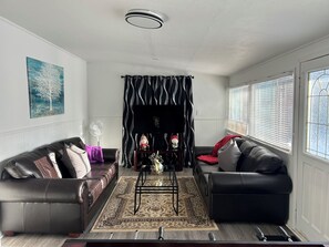 Smart TV, table football