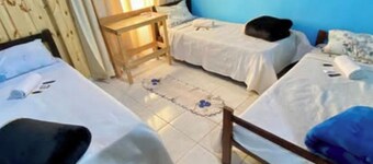Los Olivos Hostel - VIP Room with private bathroom