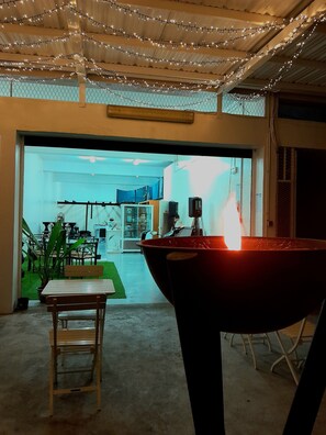 Interior - 3-bedroom apartment sleeps 9, 2-minute walk from ferry dock (Papeete)