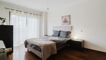 5 habitaciones, wifi gratis y ropa de cama