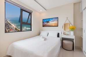 Family Apartment, 2 Bedrooms, Beach View