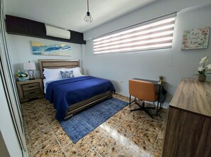 2 bedrooms, desk, iron/ironing board, free WiFi