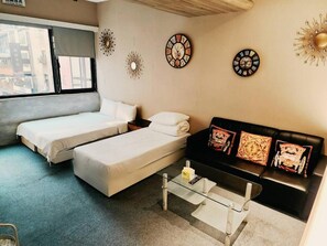 Deluxe Triple Room, Non Smoking - Artinn Kaifeng hotel (Taipei)