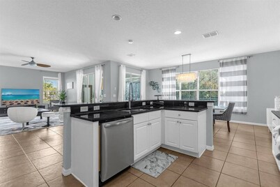Family-Friendly 7BR Villa | Pool, Spa, Bella Vida