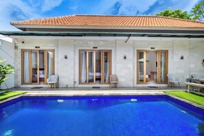 Outdoor pool - Ammara Villa Jimbaran By Aishwarya Bali International (Ungasan)