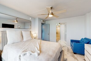 2 dormitorios, tabla de planchar con plancha, Internet y ropa de cama
