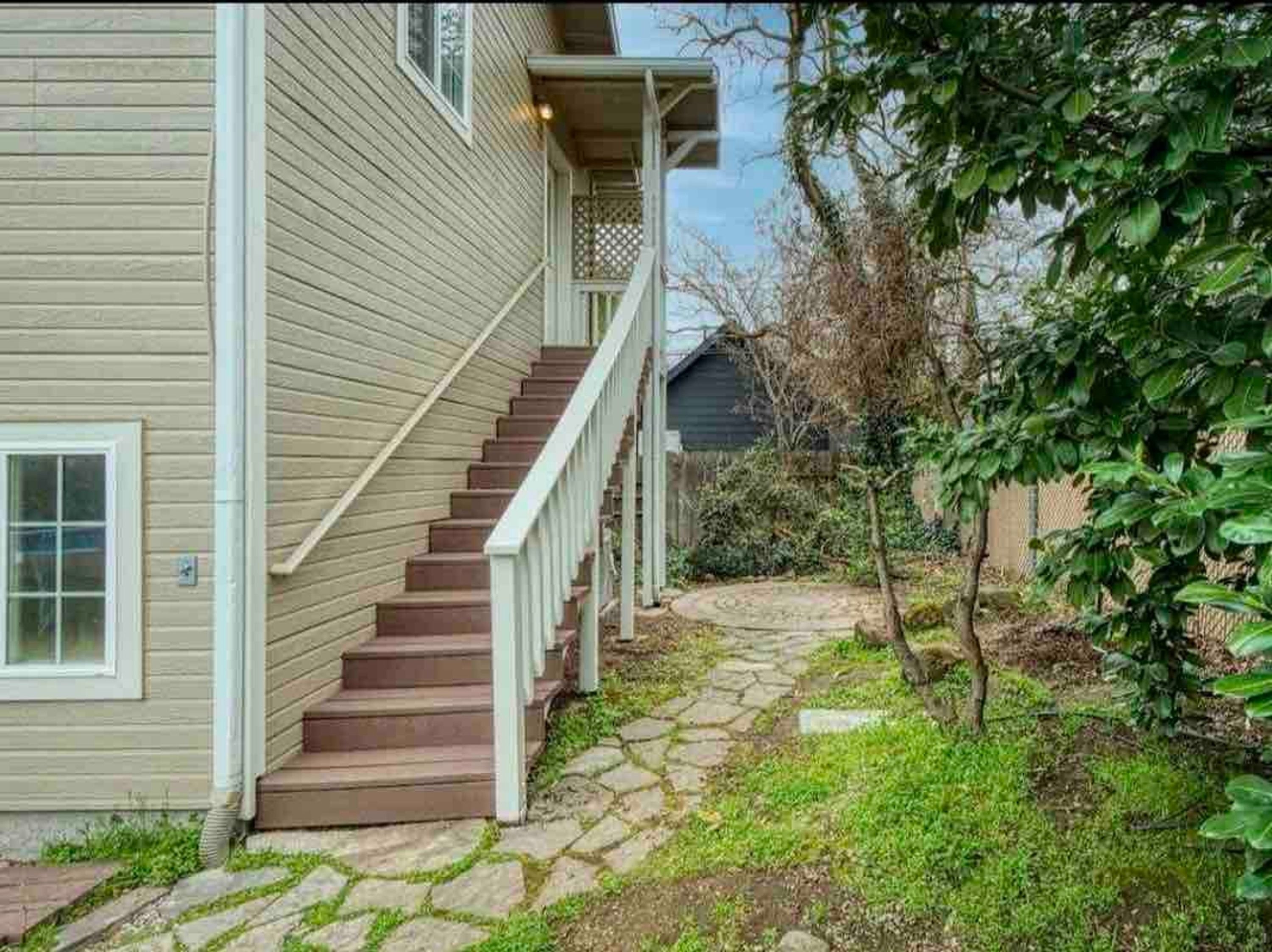 บ้านพัก | 6 ห้องนอน