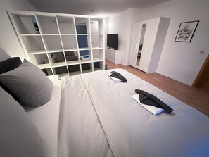 1 bedroom, WiFi, bed sheets - Haus Ostseesprung - Apartment Valentina on the ground floor with terrace and shared garden - (Bad Doberan)