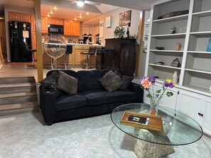 Smart TV, fireplace, video games, DVD player