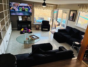 Smart TV, fireplace, video games, DVD player