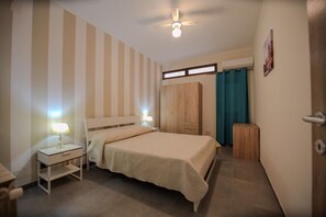 2 chambres, bureau, Wi-Fi, literie fournie