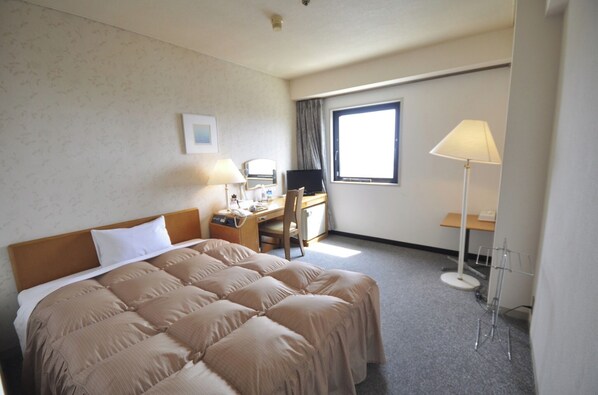 1 chambre, bureau, fer et planche à repasser, Wi-Fi gratuit