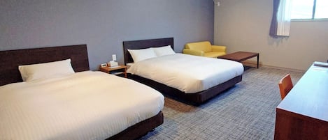 1 bedroom, desk, free WiFi, bed sheets