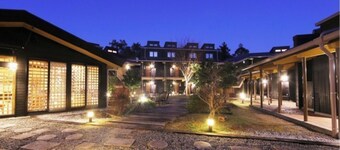 Nonsmoking Special JapaneseWestern room with openair cypress bath Breakfast included  / Shimanto Kōchi