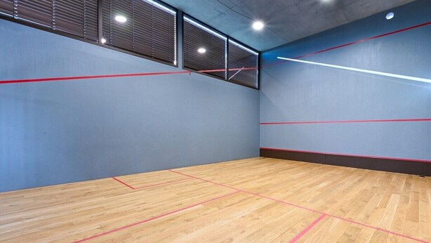 Terrain de sport