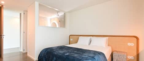 3 chambres, fer et planche Ă repasser, Wi-Fi, literie fournie