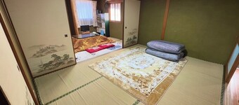Near the center of Ikeda Town Private guesthouse / Miyoshi Tokushima