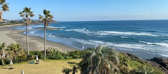 colorful Asian taste / Hyuga Miyazaki