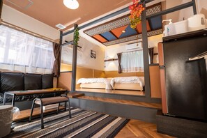 1 habitación, escritorio, wifi gratis y ropa de cama 