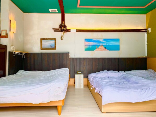 1 bedroom, desk, free WiFi, bed sheets