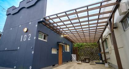 Relaxing comfortable house / Hyuga Miyazaki