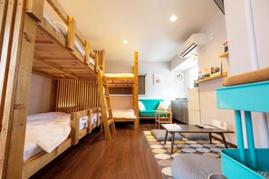1 chambre, bureau, Wi-Fi gratuit, draps fournis