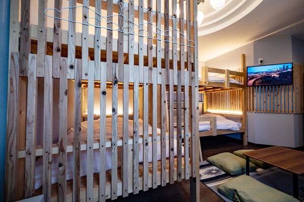 1 bedroom, desk, free WiFi, bed sheets - calm relaxing Scandinavian taste / Hyuga Miyazaki (Hyuga)