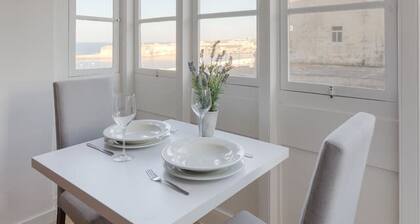 Luxury Suite in Valletta`s Heart! Sea-View + WiFi