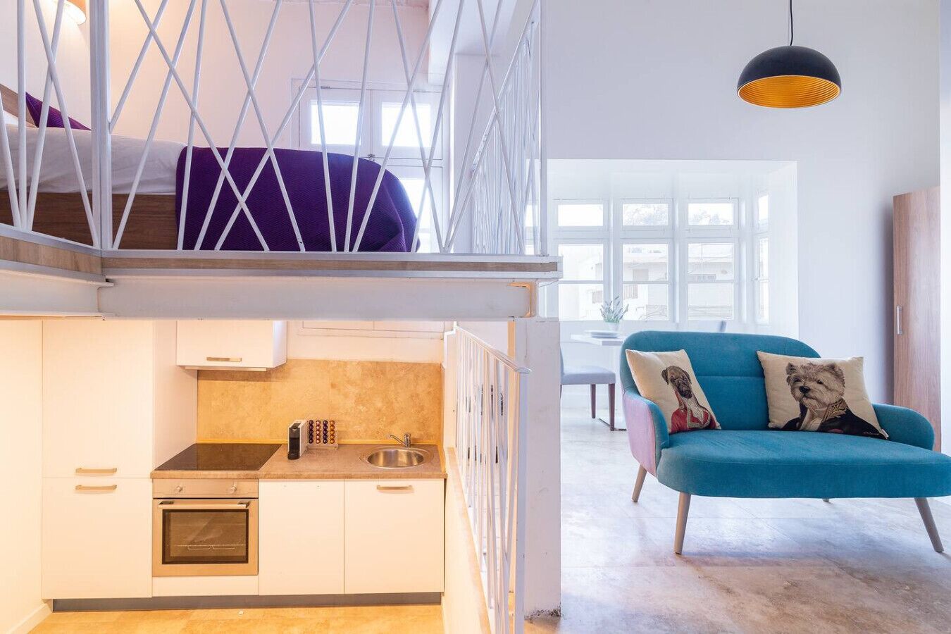 1 habitación, tabla de planchar con plancha y wifi 