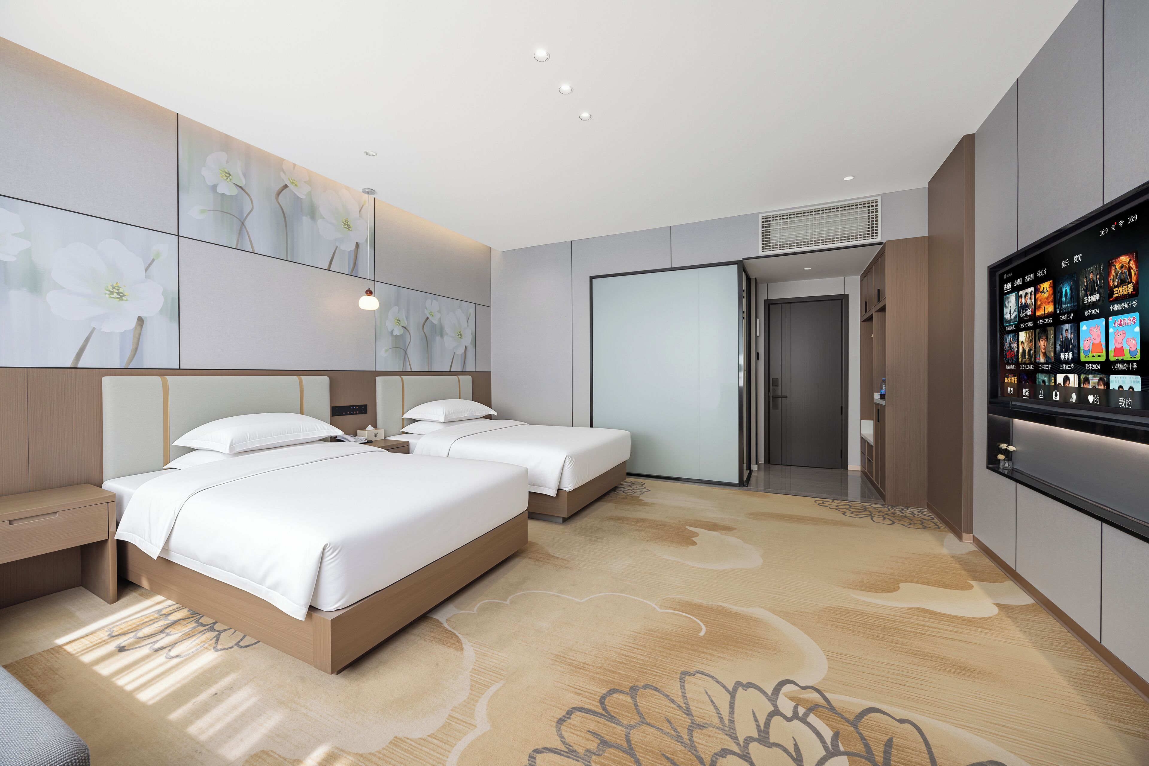 豪华双床房 | 办公桌、笔记本电脑工作区、免费 WiFi