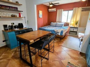 1 Schlafzimmer, Internetzugang