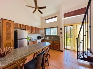 Fridge, microwave, oven, coffee/tea maker