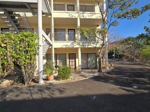 Exterior - Vista Hermosa D2 2 bed 2 bath Spacious & Fully Equipped Condo (Playa Hermosa)
