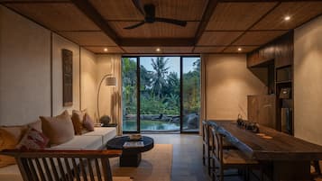 Villa Majestueuse, 1 chambre, balcon, vue piscine | Salle de séjour