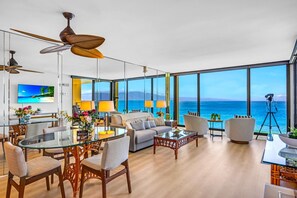 Interior - KBM Resorts | FREE CAR | Mahana | Oceanfront | 1-Bedroom Penthouse with Gorgeous Sunsets! MAH-1006 (Lahaina)