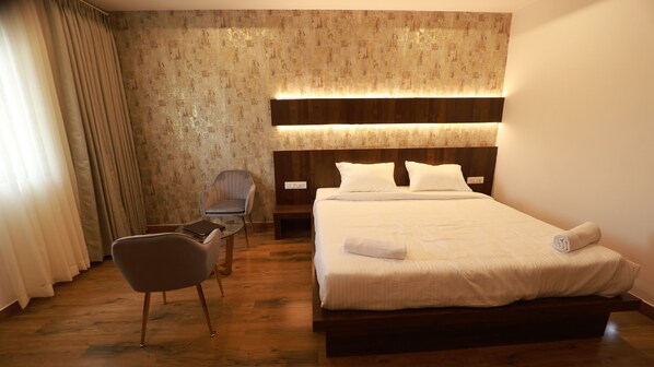 Executive Double Room, City View