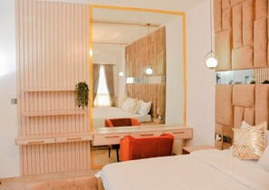 4 bedrooms, iron/ironing board, travel crib, WiFi