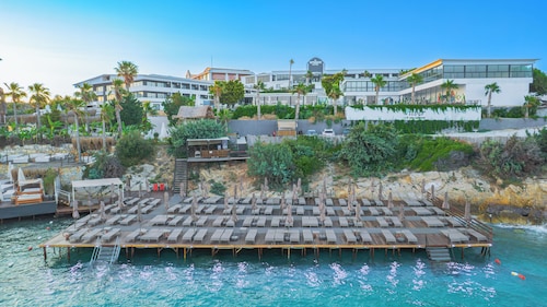 Enki Spinoza Thermal Resort Hotel